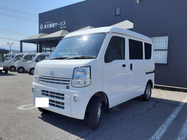 Nissan NV100 Clipper 4