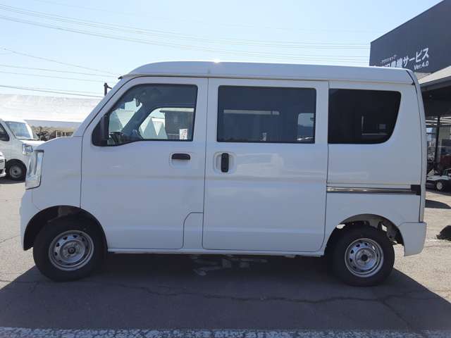 Nissan NV100 Clipper 5