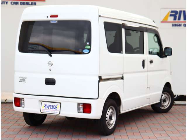 Nissan NV100 Clipper 6