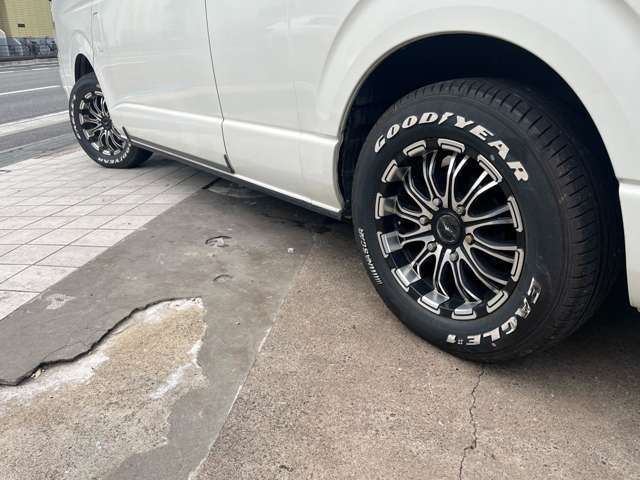 Toyota Regius Ace 8