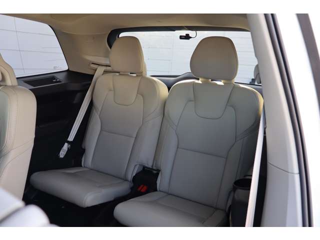 Volvo XC90 10