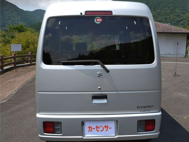 Suzuki Every 12