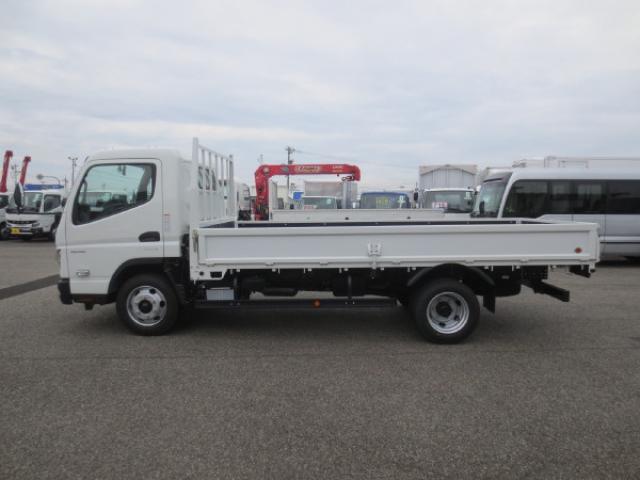 Mitsubishi Fuso Canter 9