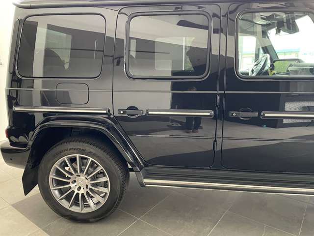 Mercedes-Benz G-Class 10