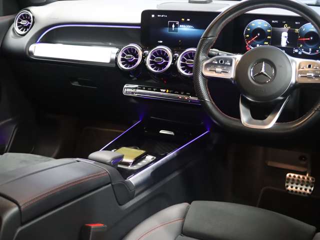 Mercedes-Benz GLB 7