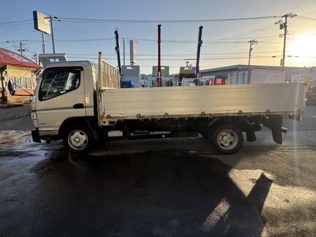 Mitsubishi Fuso Canter 4