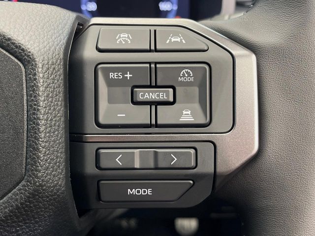 Toyota Hilux 6