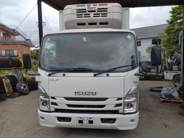 Isuzu Elf 2