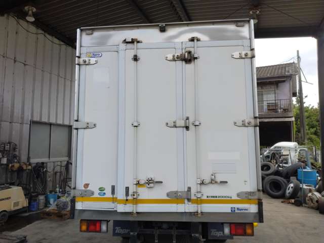 Isuzu Elf 5
