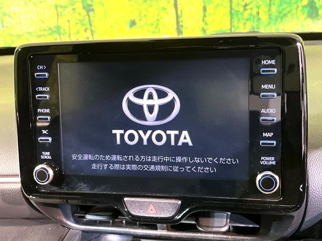 Toyota Yaris Cross 4