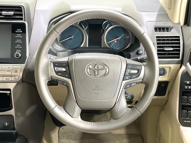 Toyota Land Cruiser Prado 12