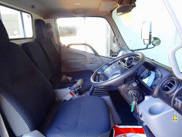 Hino Dutro 6