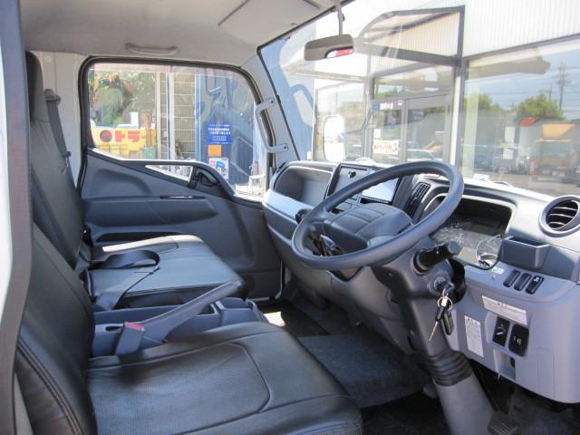 Mitsubishi Fuso Canter 6