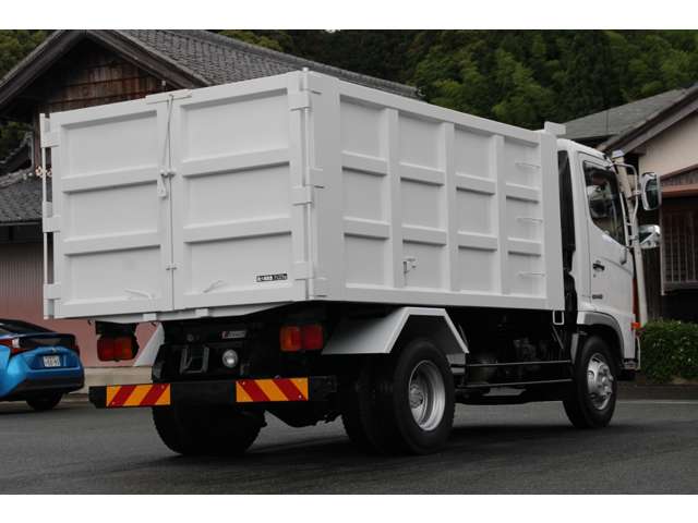 Hino Ranger 7