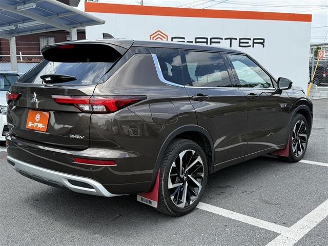 Mitsubishi Outlander 11
