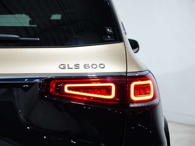 Mercedes-Benz GLS 7