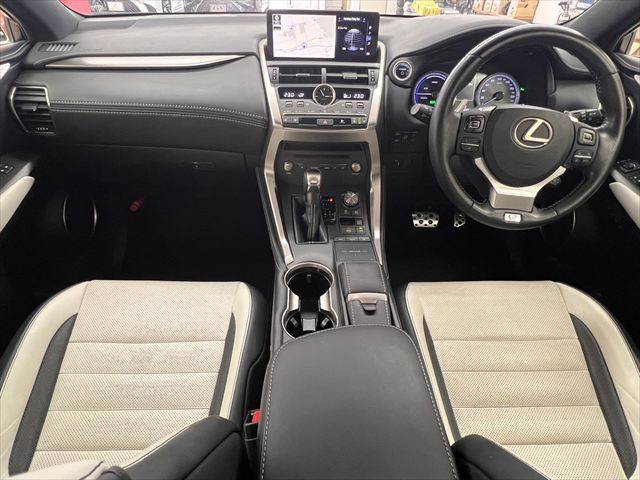 Lexus NX 3