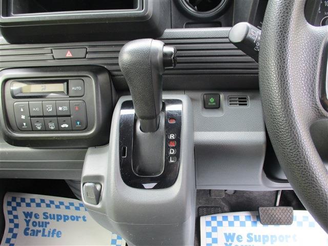 Honda N-VAN 11