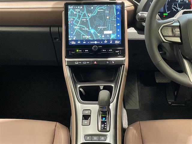 Lexus LBX 8