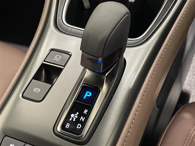 Lexus LBX 10