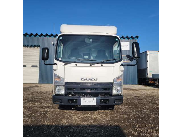 Isuzu Elf 6