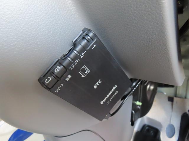 Suzuki Every 12