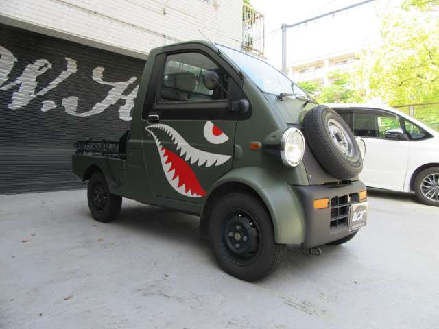 Daihatsu Midget II 6