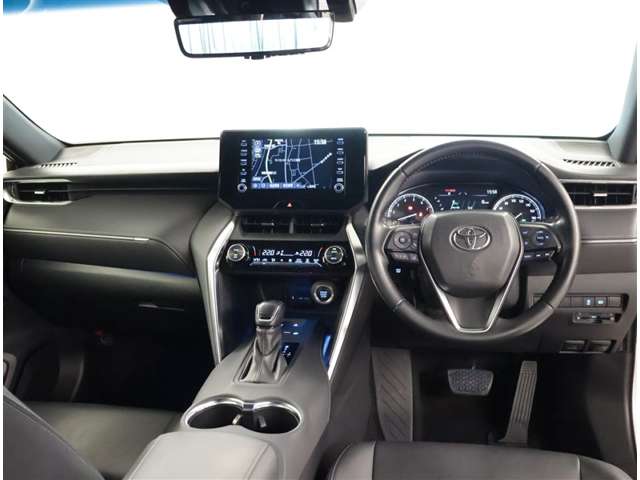 Toyota Harrier 5