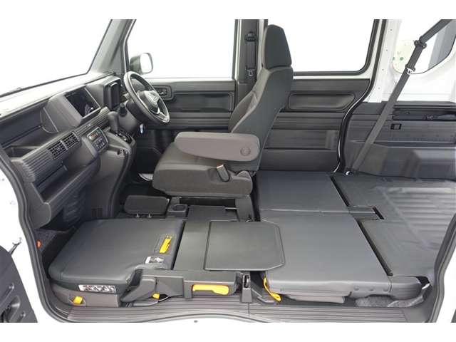 Honda N-VAN 11