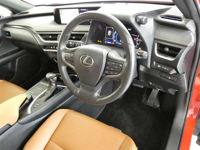 Lexus UX 2