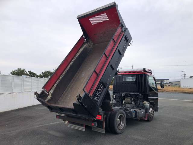 Mitsubishi Fuso Canter 6