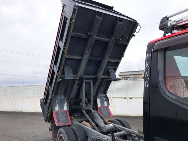 Mitsubishi Fuso Canter 7