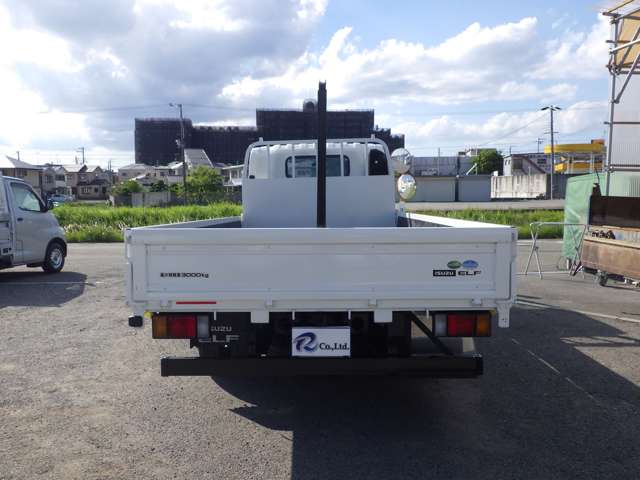 Isuzu Elf 5