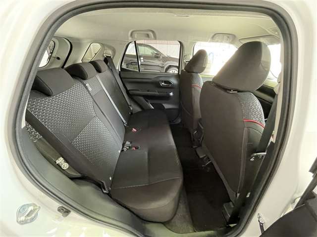 Toyota Raize 6