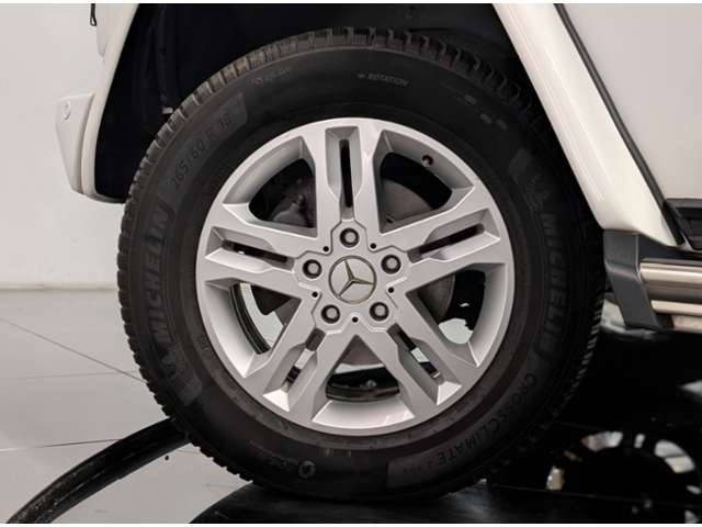 Mercedes-Benz G-Class 12