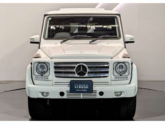 Mercedes-Benz G-Class 9
