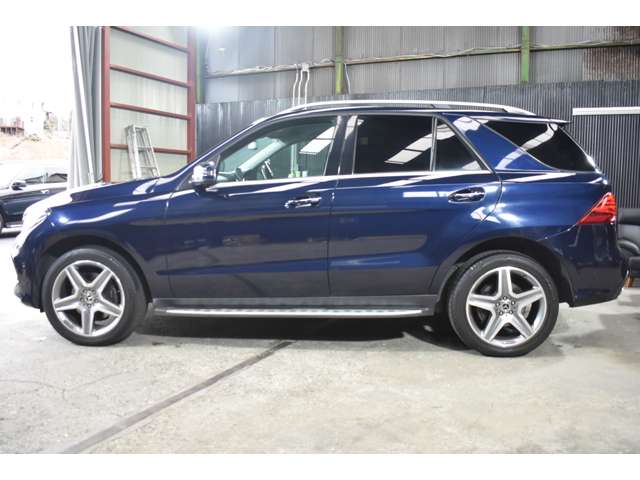 Mercedes-Benz GLE 9