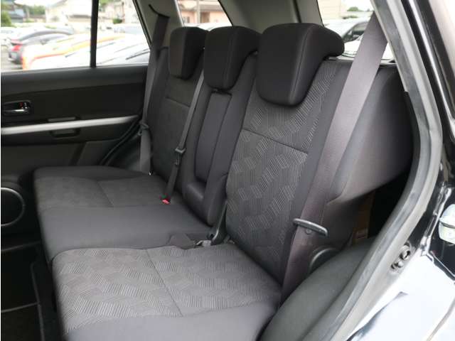 Suzuki Escudo 11