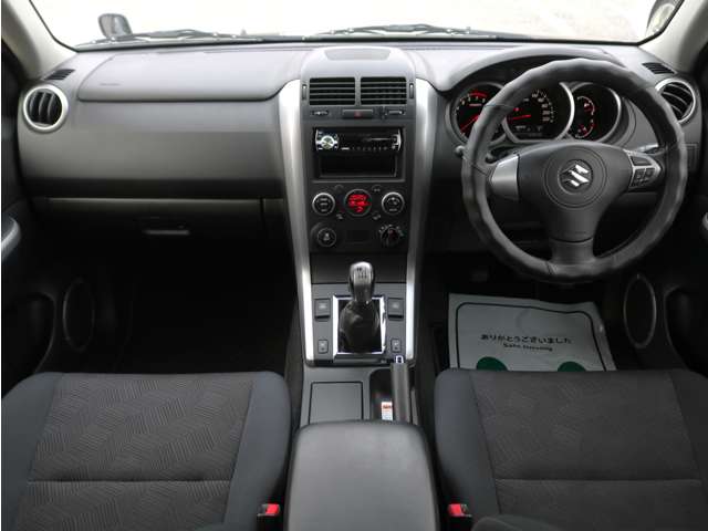 Suzuki Escudo 5