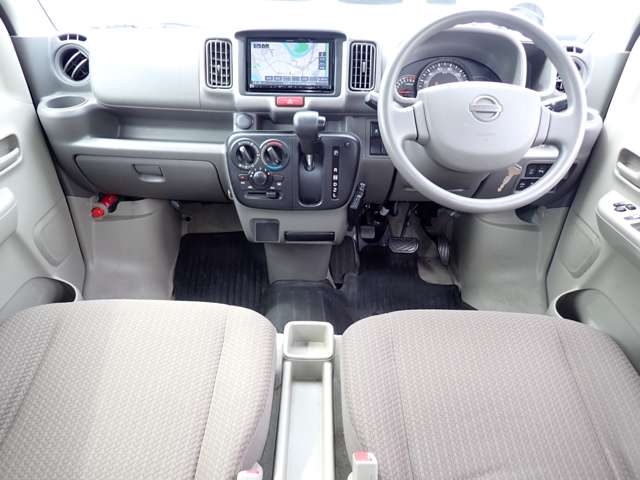 Nissan NV100 Clipper 8