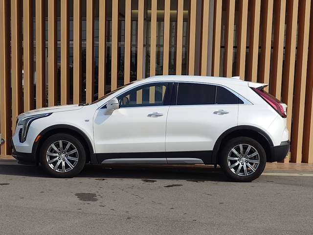 Cadillac XT4 9