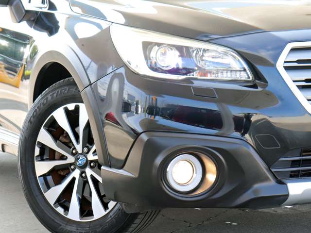 Subaru Legacy Outback 12