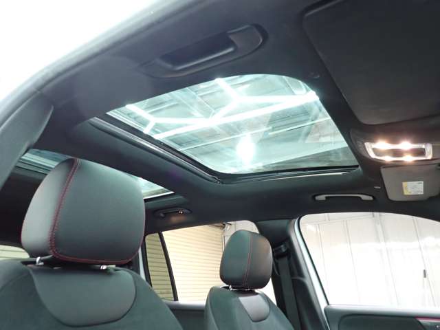 Mercedes-Benz GLB 6