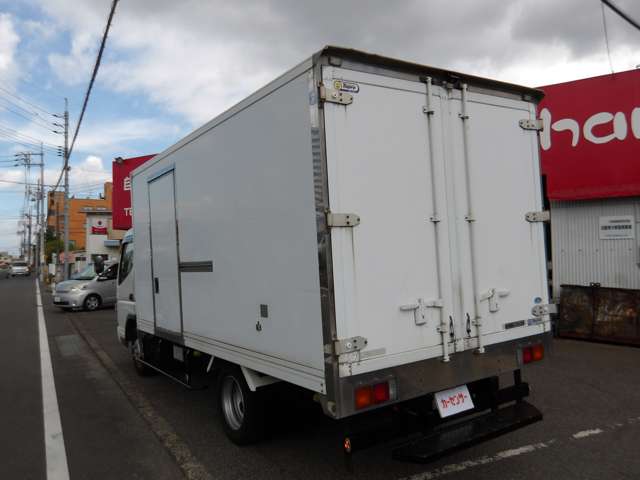Mitsubishi Fuso Canter 7