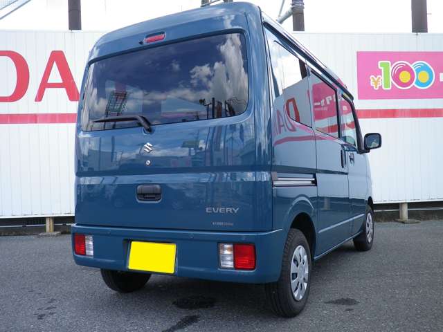 Suzuki Every 9