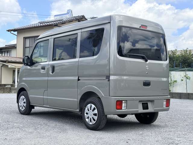 Suzuki Every 7