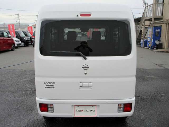 Nissan NV100 Clipper 11