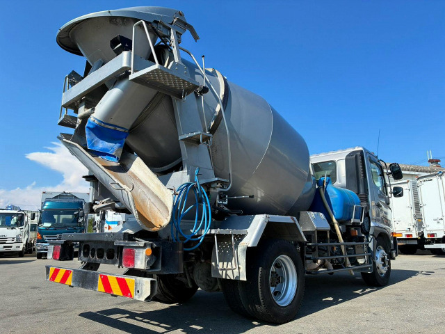 Hino Ranger 9