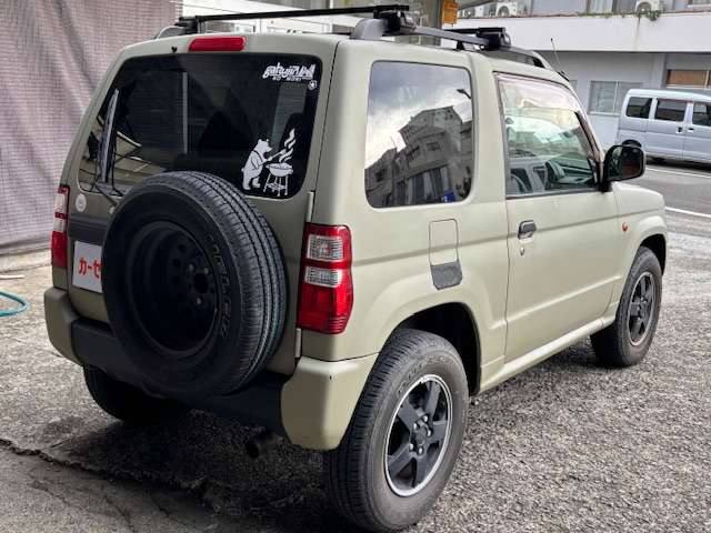 Mitsubishi Pajero Mini 8