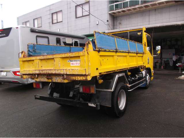 Isuzu Elf 5